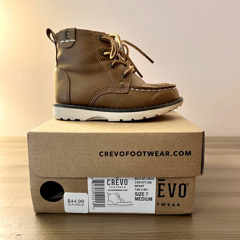 Crevo Toddler boy boots, size 7